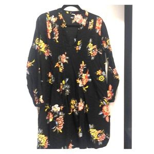 Old Navy Black Floral print dress